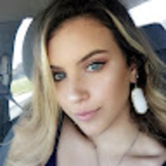 sydni_fay